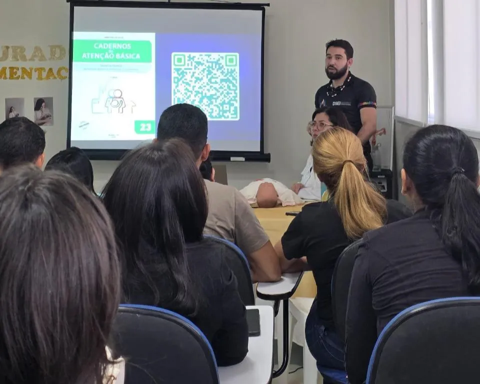 Maternidade capacita dentistas do DSEI Leste para realização do teste da linguinha com protocolo de Bristol