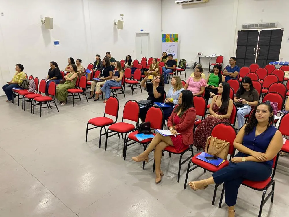 Oficina fortalece práticas de aleitamento materno e alimentação complementar em Roraima