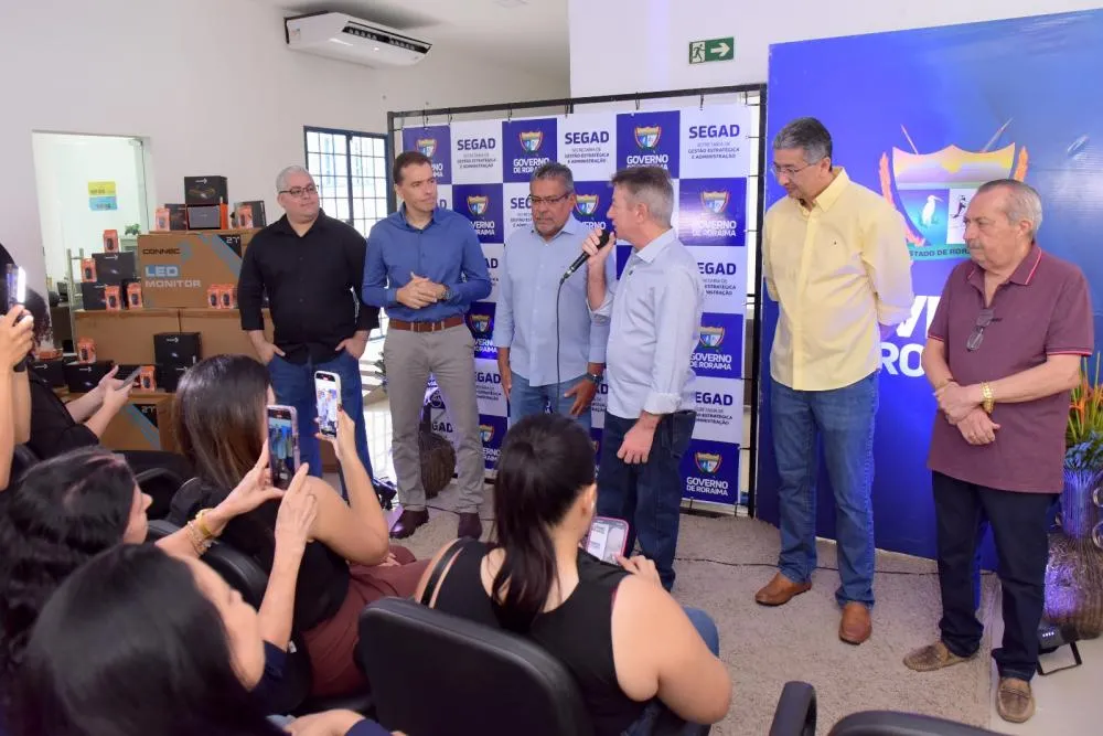 Governo de Roraima entrega 135 computadores para aprimorar serviços da Segad