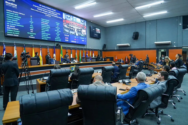 Aprovada PEC que trata da convocação de secretários para prestar esclarecimentos à ALERR