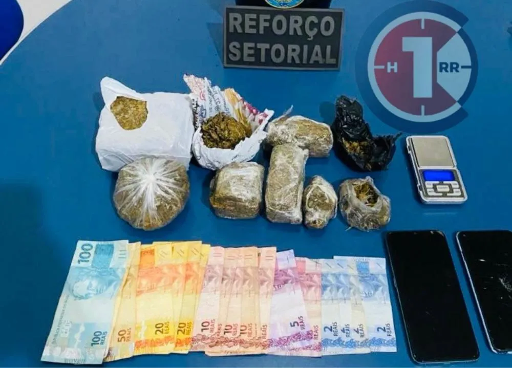 Reforço Setorial prende dois indivíduos apreende skunk e balança de precisão em abordagem no Buritis
