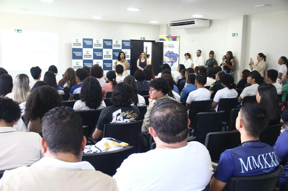 Caravana Pé-de-Meia inicia atividades em Roraima com foco em incentivo e formação para estudantes do Ensino Médio