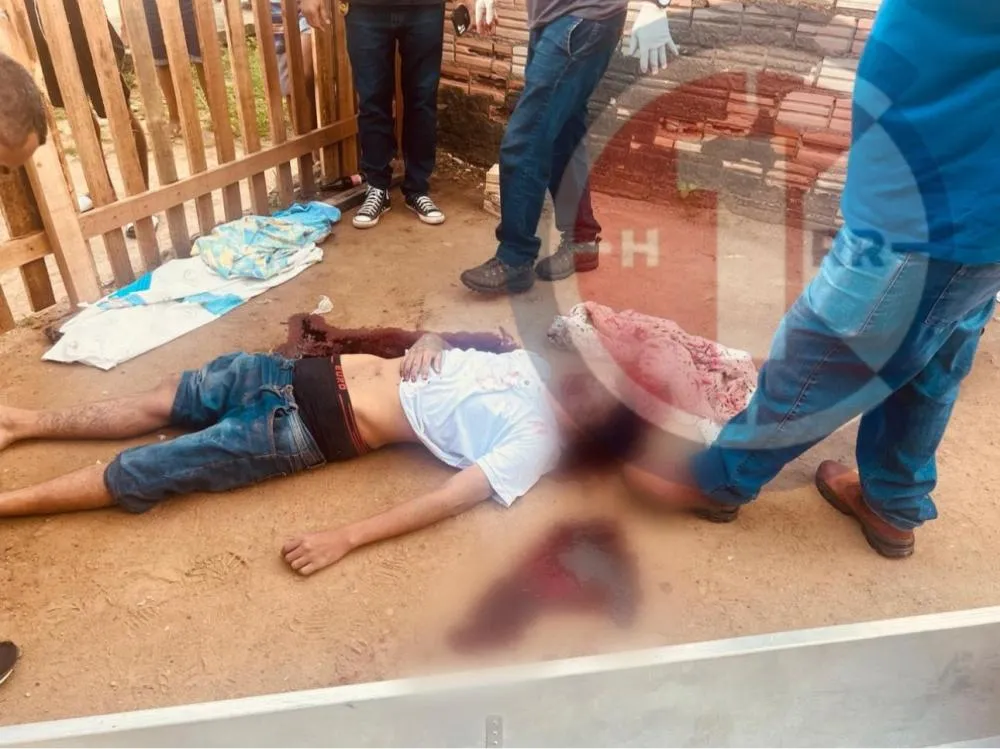 Jovem é assassinado a tiros no bairro Pérola após discussão Crime ocorreu na madrugada desta terça-feira (9); autor fugiu em uma bicicleta e segue foragido.