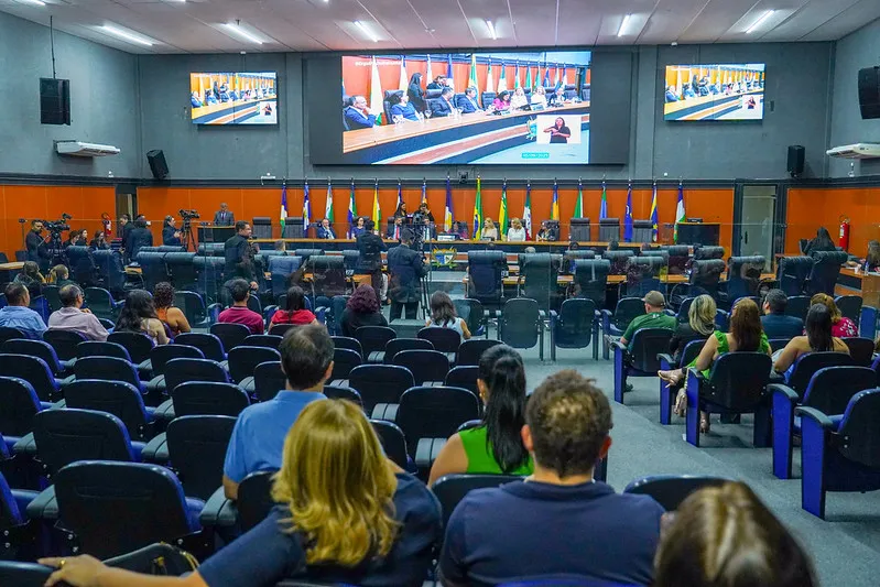 Assembleia Legislativa homenageia médicos veterinários em sessão especial