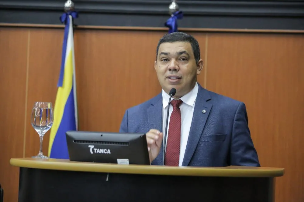 ALERR reforça representatividade feminina no Dia Estadual da Mulher na Política