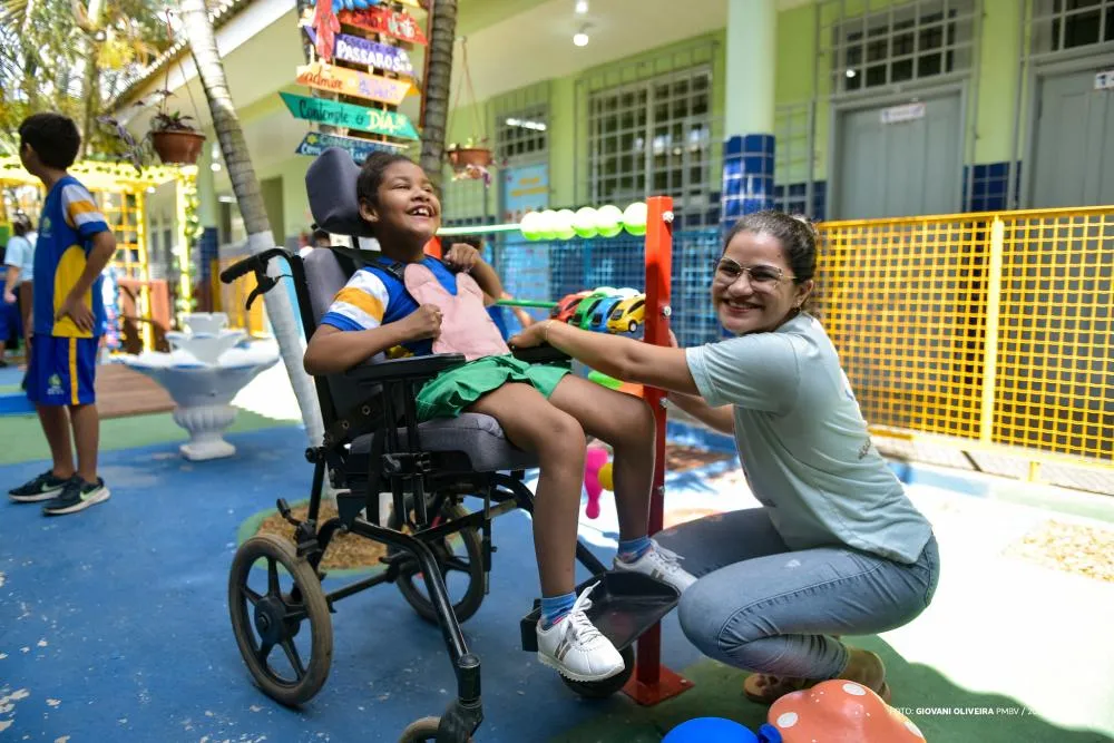 Escola de Boa Vista inaugura espaço para estimular desenvolvimento e inclusão de alunos atípicos