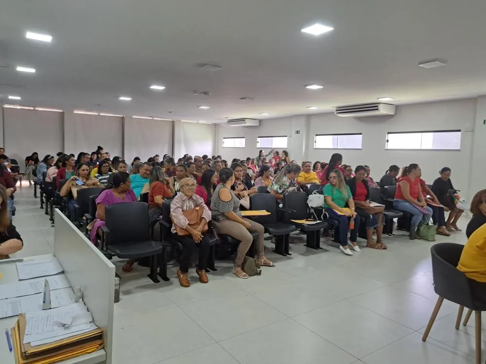 Governo convoca 40 professores para atender escolas da capital, interior, comunidades indígenas e centro de formação
