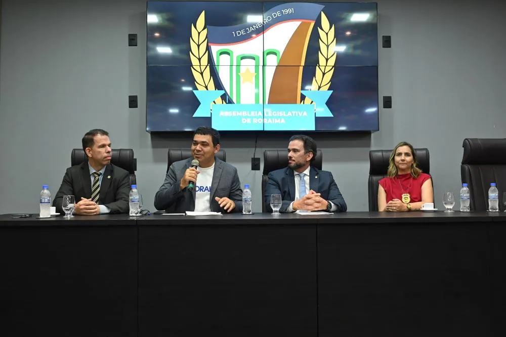 ALERR reconhece excelência e compromisso profissional de delegados da Polícia Civil do Estado