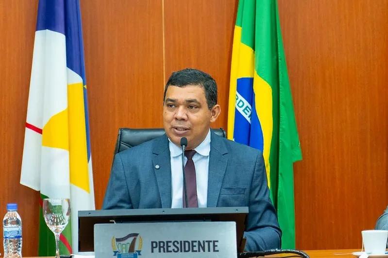ALERR amplia ações e leis para enfrentar o HIV/AIDS e combater o preconceito