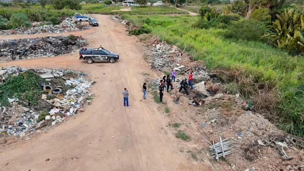 Ex-companheiro confessa feminicídio detalhado e Polícia Civil localiza corpo de mulher desaparecida em Caroebe