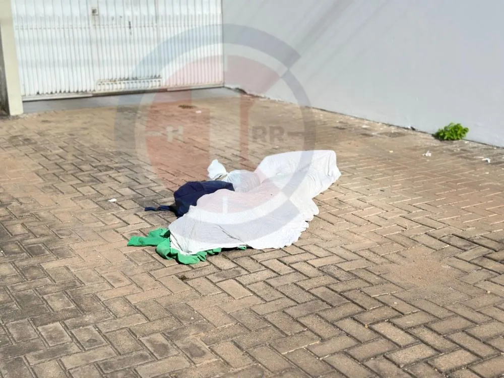 Homem é Encontrado Morto em Calçada no Bairro Mecejana