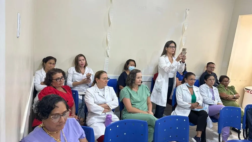 Policlínica Coronel Mota promove palestra sobre saúde mental para servidores