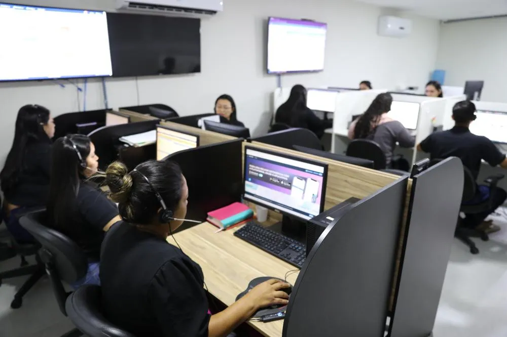 Call Center da ALERR registra cerca de 150 mil atendimentos em 2025 e amplia acesso à população