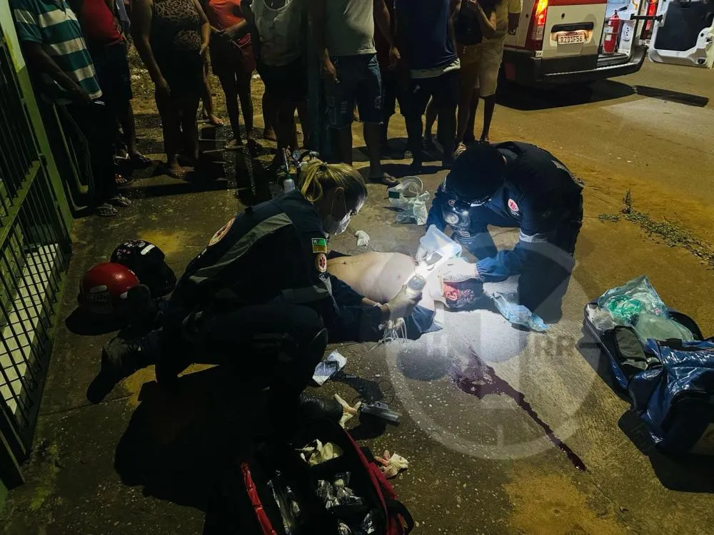 Colisão em Cruzamento deixa Motociclista em Estado Grave no Bairro Silvio Leite