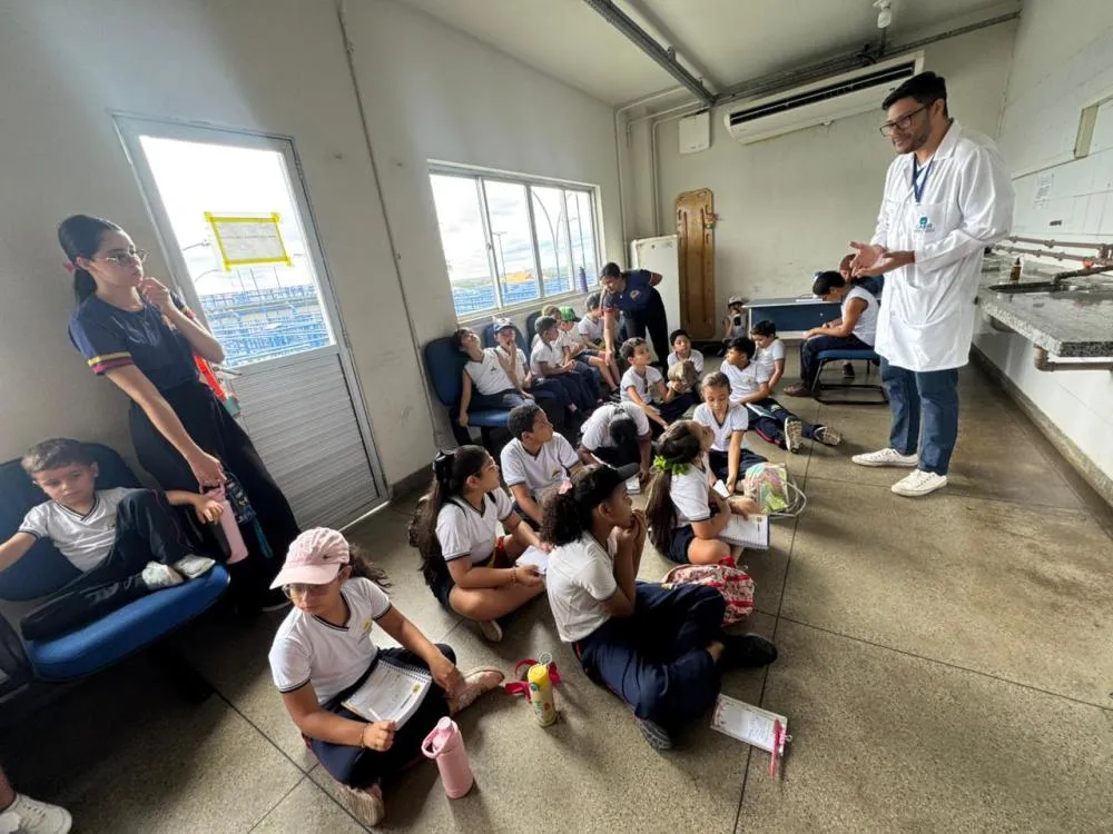 Caer promove ações educativas para estudantes sobre uso consciente da água
