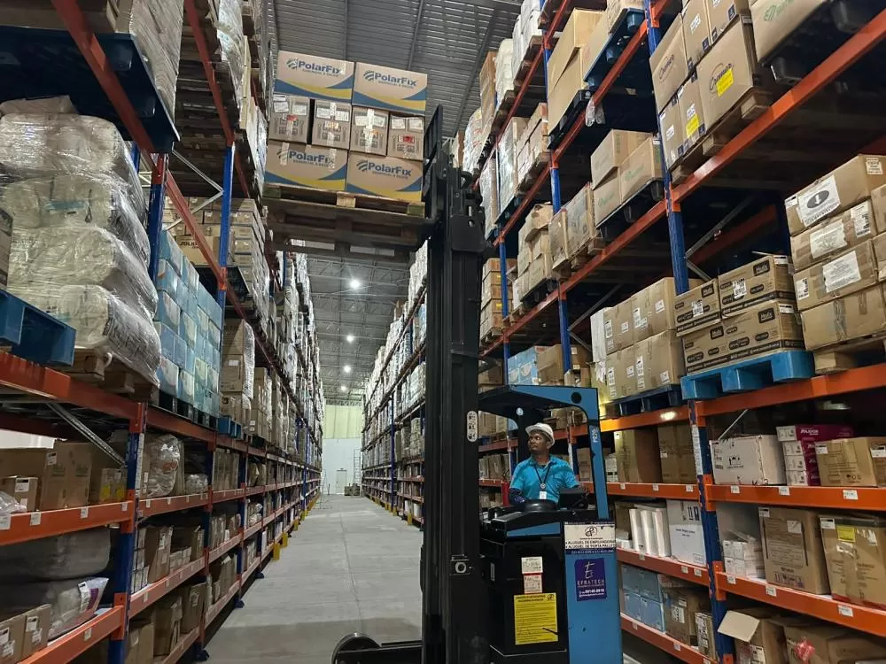 Sesau recebe novos insumos para reforçar abastecimento das unidades de saúde