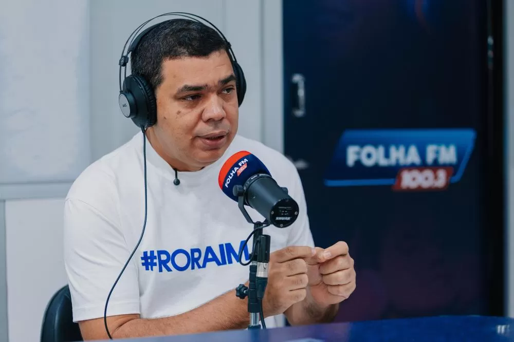 Participação popular na LDO e defesa dos servidores da CERR são destaques de entrevista de Sampaio à Rádio Folha
