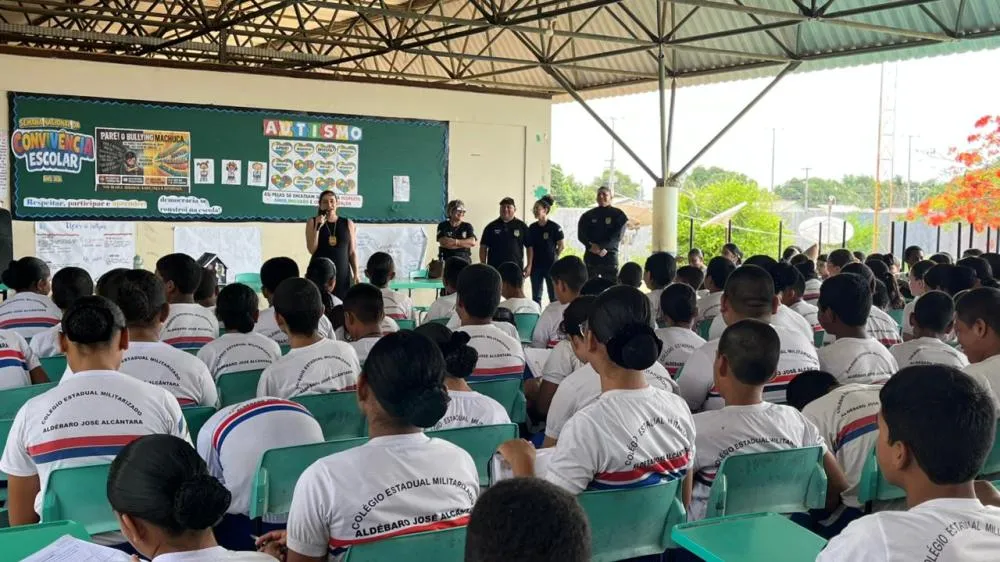 Polícia Civil realiza palestra educativa em Bonfim para cerca de 470 alunos