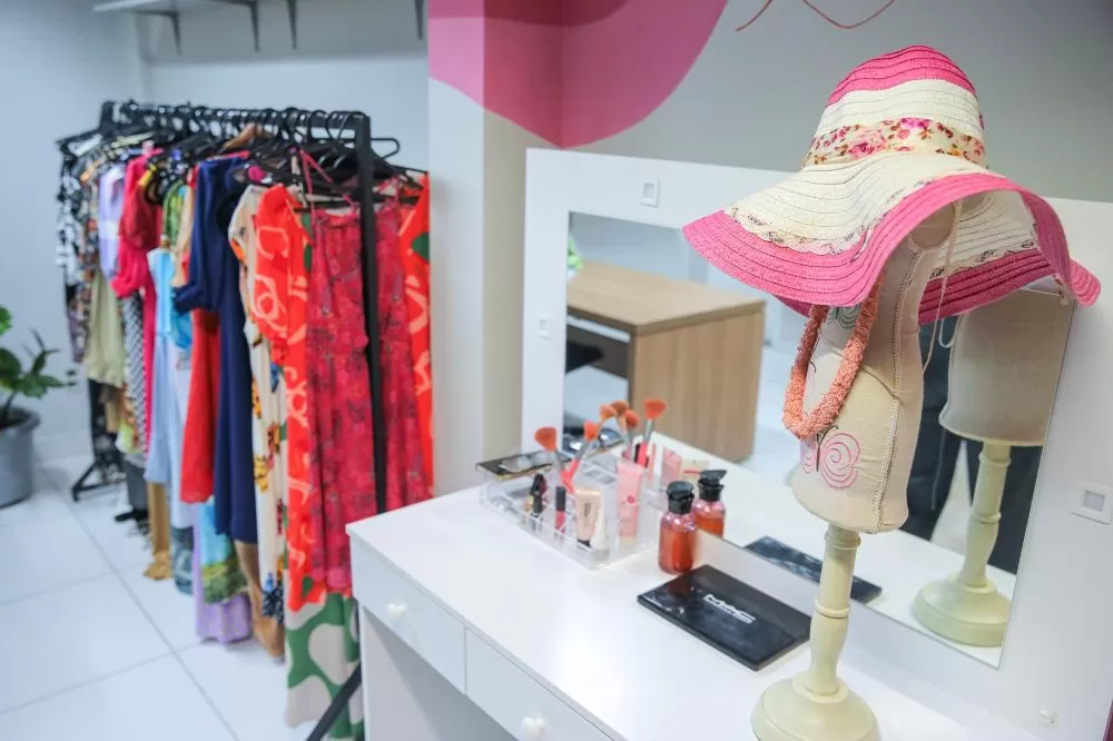 Secretaria Especial da Mulher da Ale-RR realiza campanha de arrecadação de roupas, sapatos e acessórios