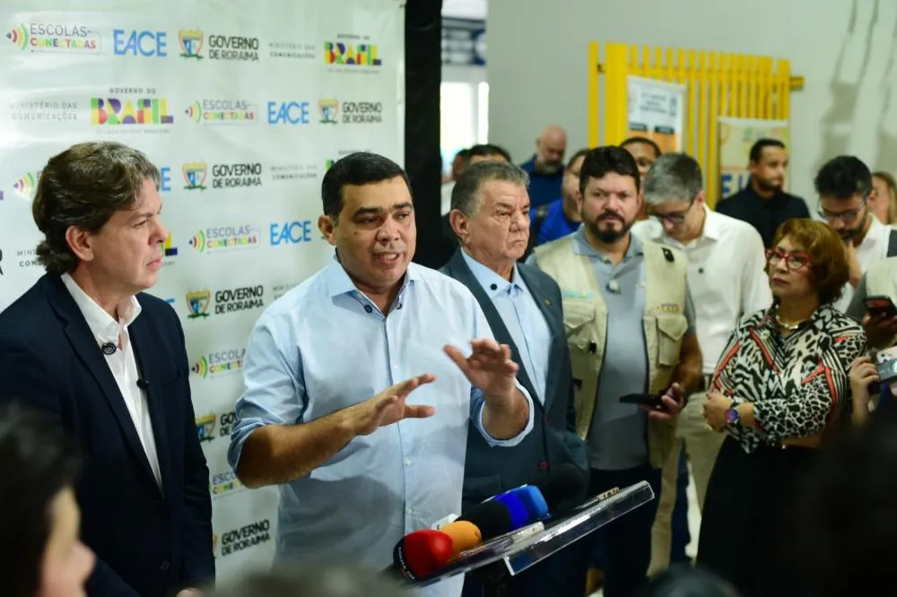 Lançamento do Programa Escolas Conectadas amplia internet de alta velocidade em Roraima