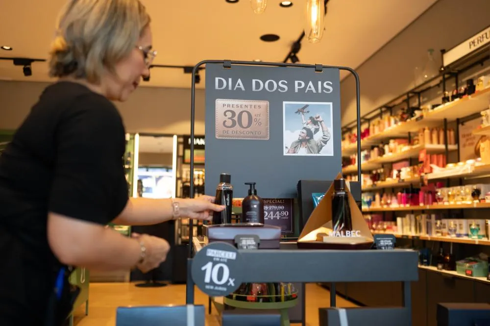 Procon Assembleia orienta consumidores a pesquisar preços antes das compras