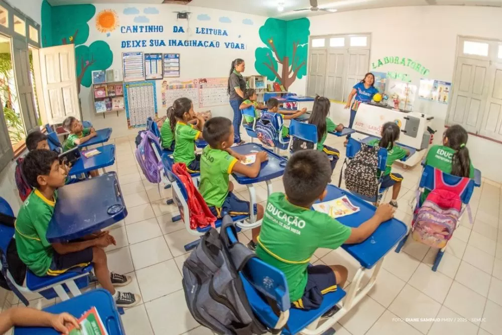 Mais de 43 mil alunos retornam para as salas de aula nesta quarta-feira, 23