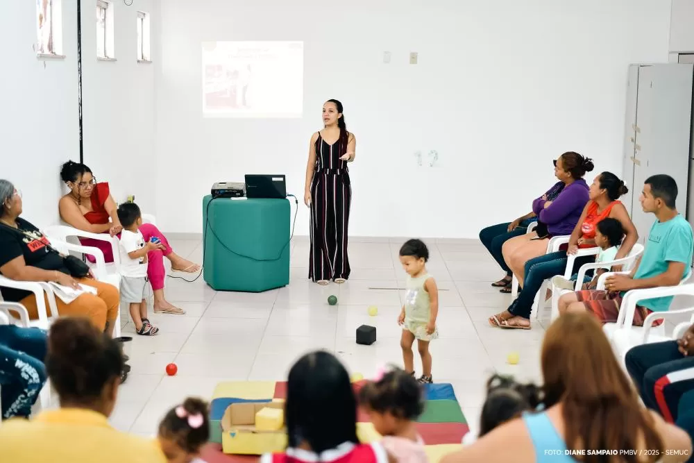 Programa Família Que Acolhe promove palestra sobre desenvolvimento e empatia na primeira infância